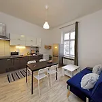 Peter's Tower Apartman Prága