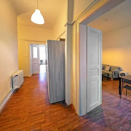 Peter's Tower Apartment Prague