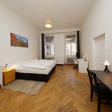 Apartment Peter's Tower