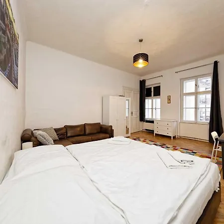 Апартаменты Peter's Tower Прага