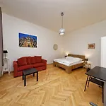 Apartment Peter's Tower